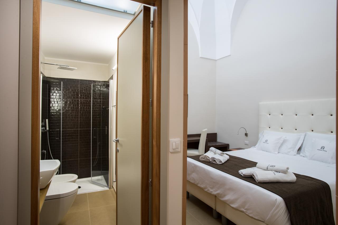 Palazzo Perla Bed and Breakfast Gallipolli Exteriör bild